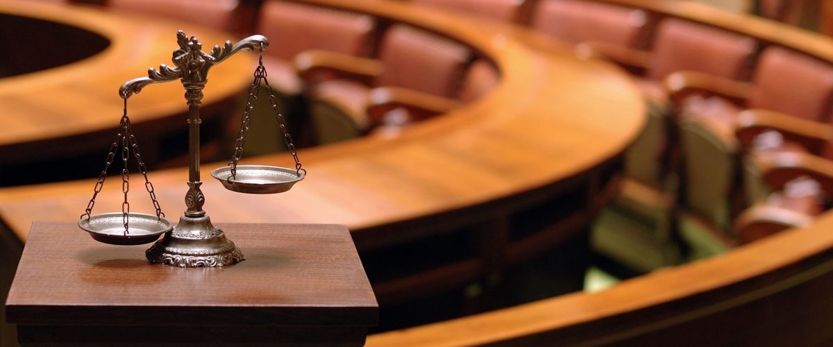 وکیل بسیار عالی در جزیره کیش